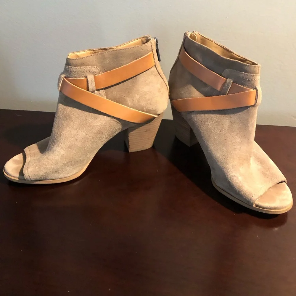 Lucky 🍀 Brand Haryson Bootie 8.5 - Picture 7 of 9